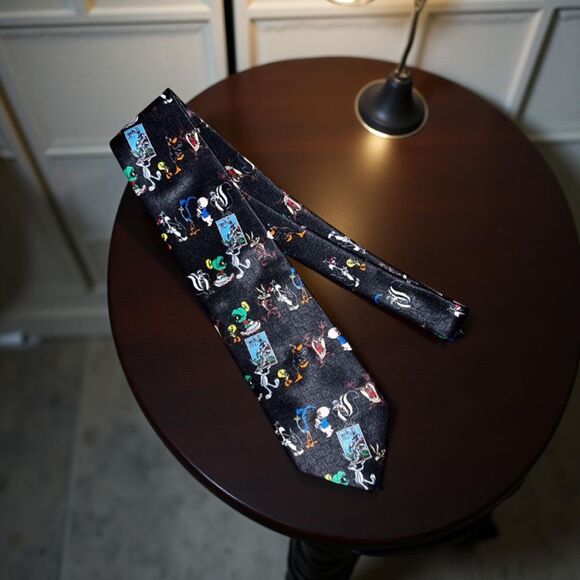 Vintage Looney Tunes Stamp Collection Bugs Daffy Taz Tie - Picture 1 of 5